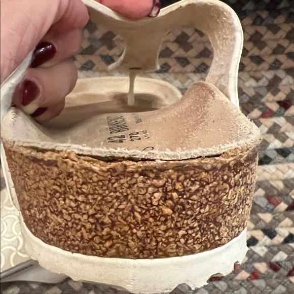 Birkenstock Women's White Gizeh Leather Sandals EU size 42 - Picture 11 of 11